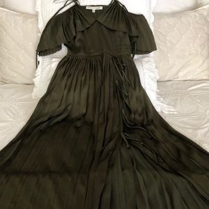 Elegant Olive Green Women's Dress